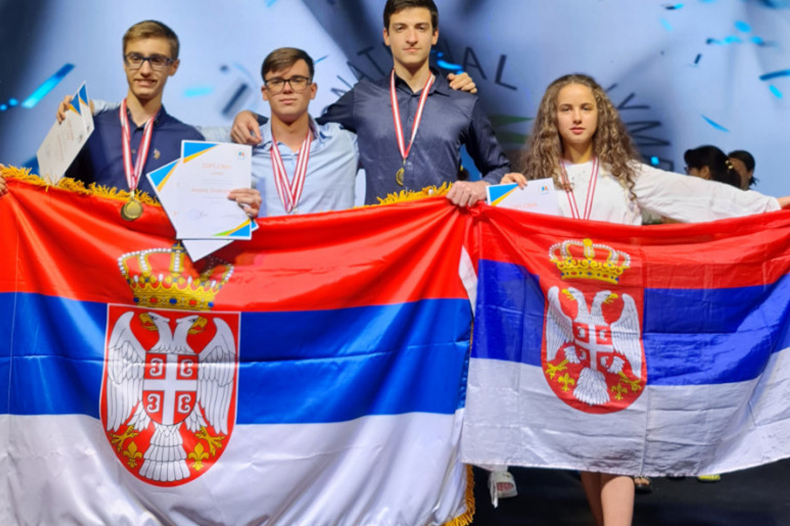 Učenici Matematičke gimnazije osvojili šest zlata na Olimpijadi u Antaliji